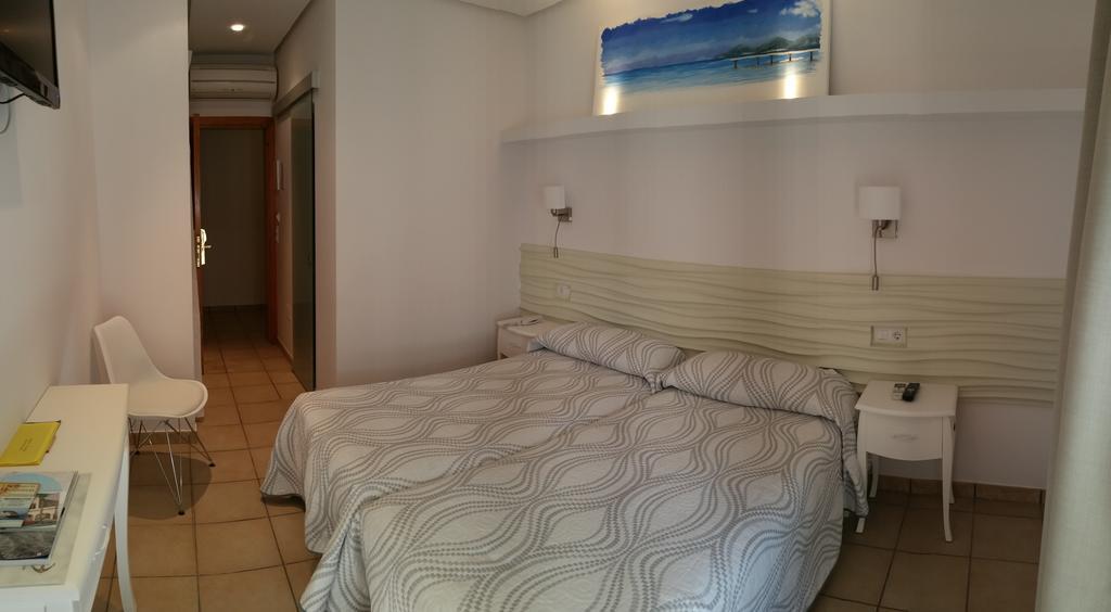 Bahia Hotel 2*