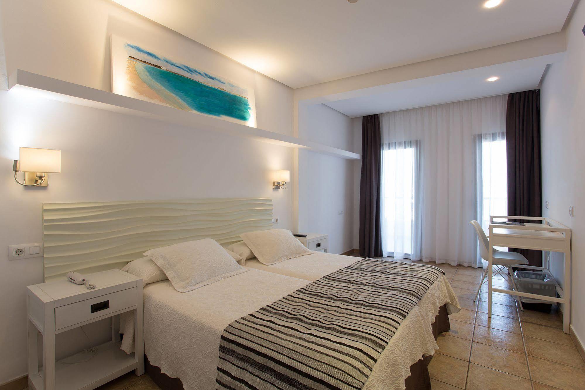 Hotel Bahia 2*